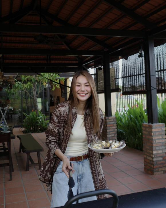 Sao Việt 4/5, tin sao việt mới nhất