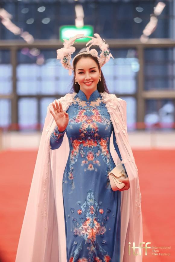 Sao Việt 4/5, tin sao việt mới nhất
