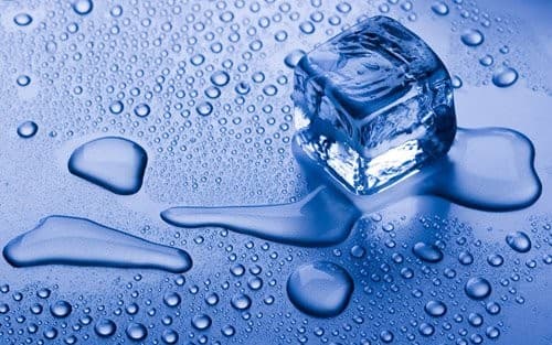 làm đá tại nhà, lưu ý khi làm đá, tại sao mua đá ở ngoài lại trong