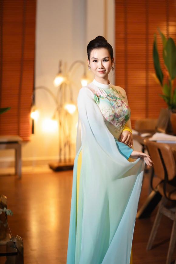 Sao Việt 4/5, tin sao việt mới nhất