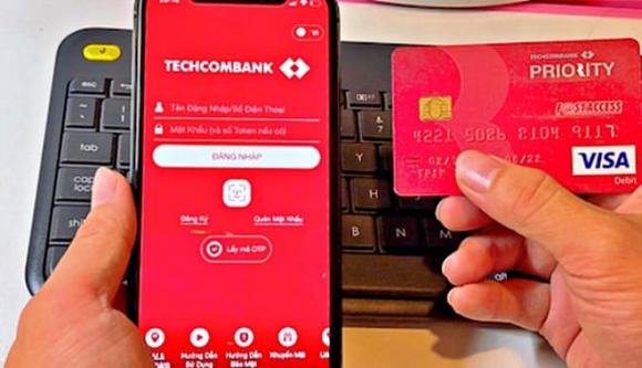 Techcombank, lừa đảo, chiếm đoạt tài sản, ATM