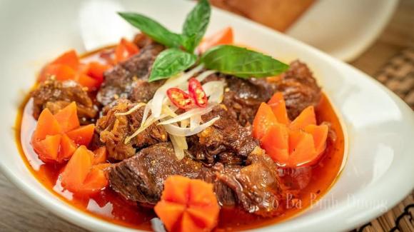 Top 100 món ăn sáng ngon nhất thế giới, bún bò huế