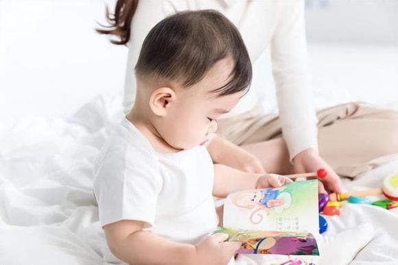 trẻ iq cao, trẻ sinh tháng nào tốt