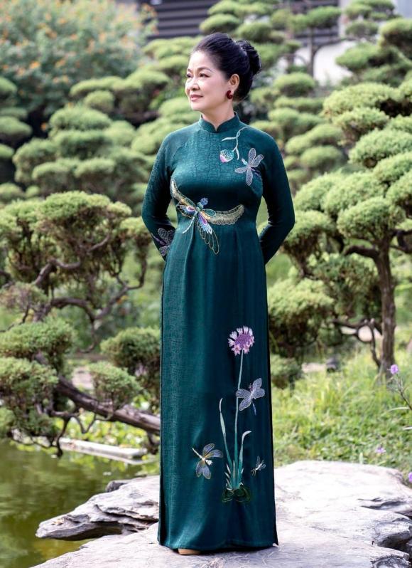 NSƯT Minh Phương, sao việt