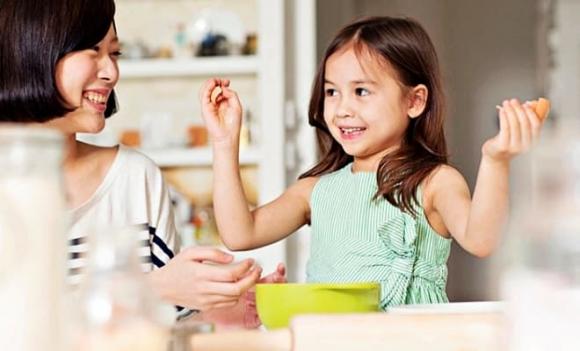 giáo dục con cái, trí thông minh,  trẻ lười suy nghĩ, cách dạy con nhàn