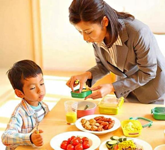 giáo dục con cái, trí thông minh,  trẻ lười suy nghĩ, cách dạy con nhàn