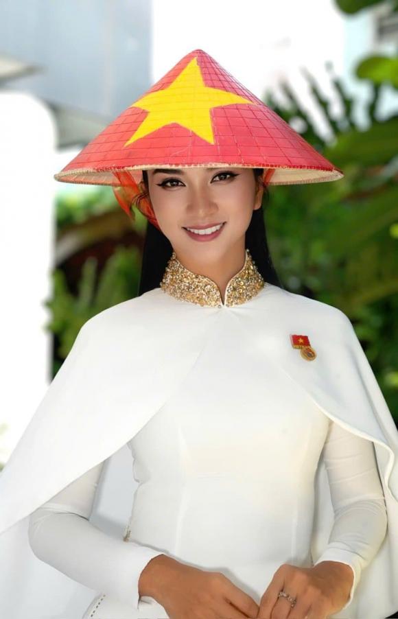 Sao Việt 8/5, tin sao việt mới nhất