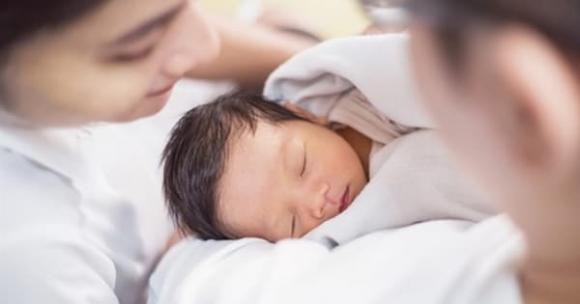 sinh hai con, thưởng cho người sinh hai con, kiến thức