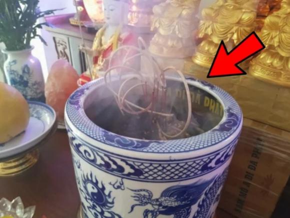 bát hương, bát hương phạm đại kỵ. kiến thức