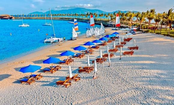 Bến du thuyền quốc tế Ana Marina Nha Trang, Nha Trang, bến du thuyền quốc tế đầu tiên tại Việt Nam