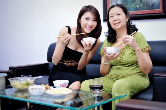 Sao Việt 13/5, tin sao việt mới nhất