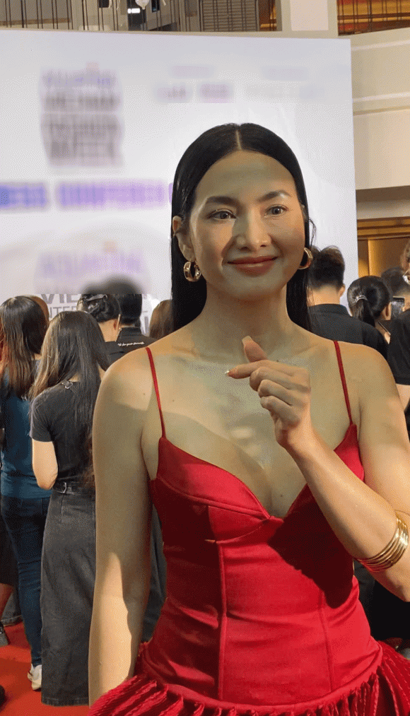 siêu mẫu Anh Thư, Hoa hậu Quế Anh, sao Việt 