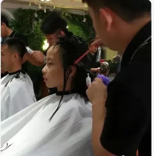 cắt tóc