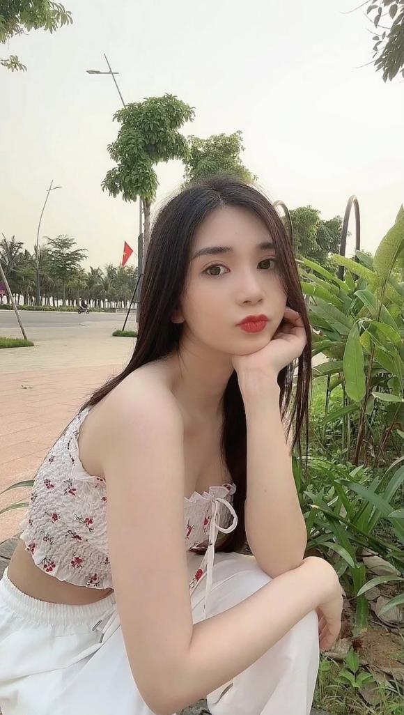 Sao Việt 12/5, tin sao việt mới nhất