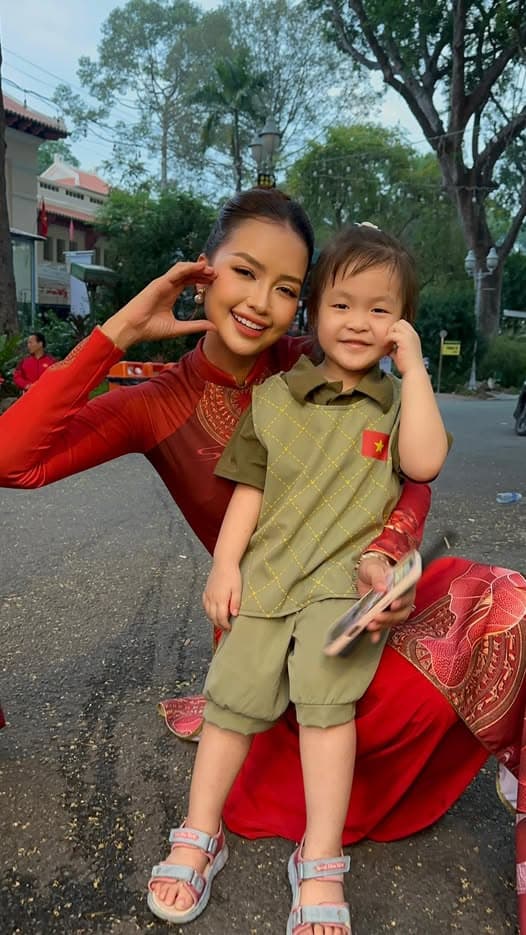 Sao Việt 15/5, tin sao việt mới nhất