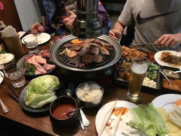 phép lịch sự, bàn ăn