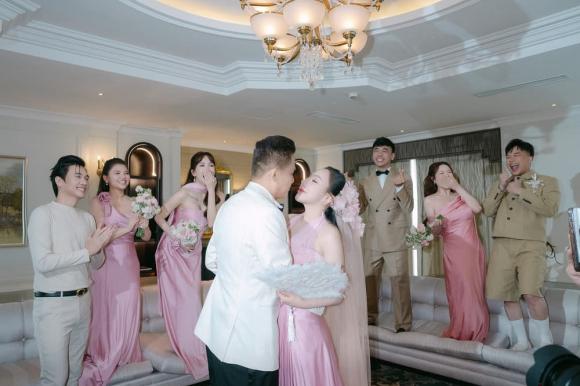 ca sĩ Hồ Quỳnh Hương, sao Việt