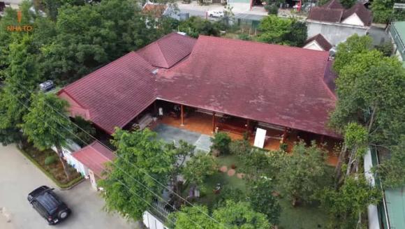biệt phủ 1.000m2, biệt phủ xây bằng gỗ quý