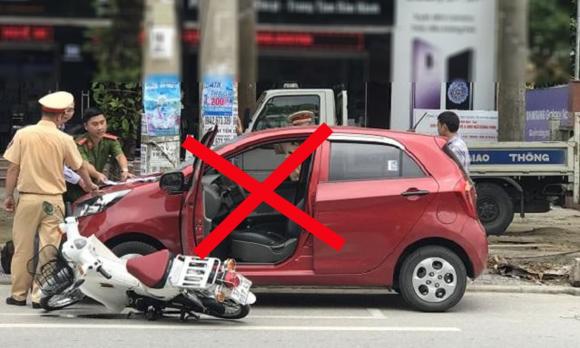mở cửa ô tô, lỗi vi phạm, kiến thức