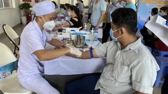 Nghỉ ốm đau nửa ngày được hưởng trợ cấp, người lao động, luật BHXH 2024