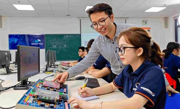 Ngành công nghiệp bán dẫn, ngành học, ngành lương cao, ngành khát nhân lực