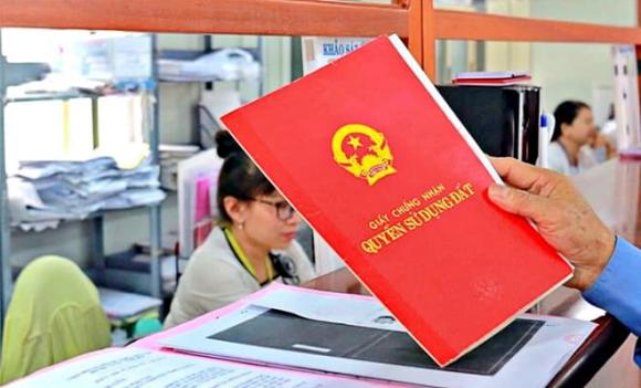luật đất đai, bỏ cấp huyện, sáp nhập tỉnh, sổ đỏ, thủ tục đất đai