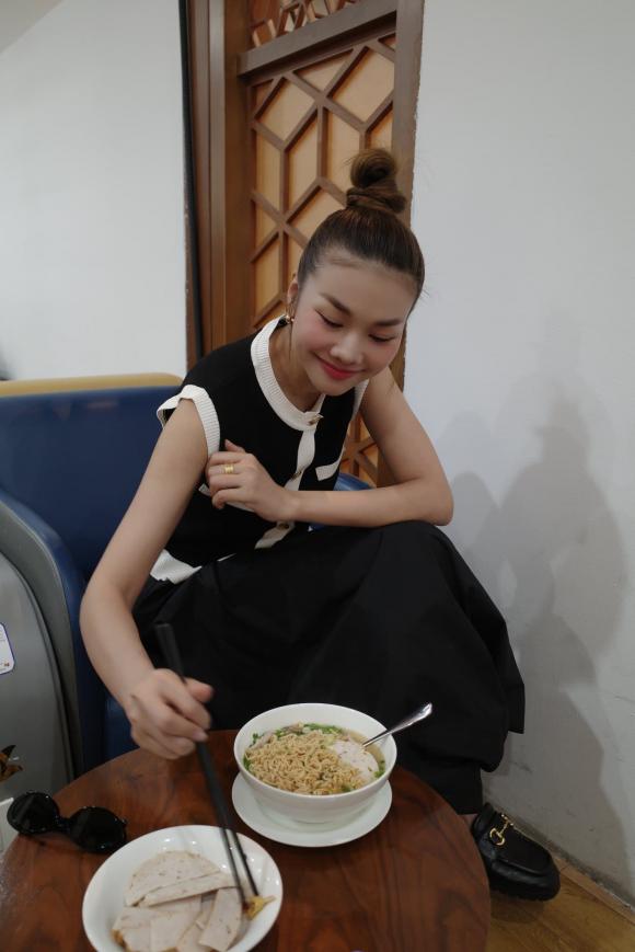 Sao Việt 17/5, tin sao việt mới nhất