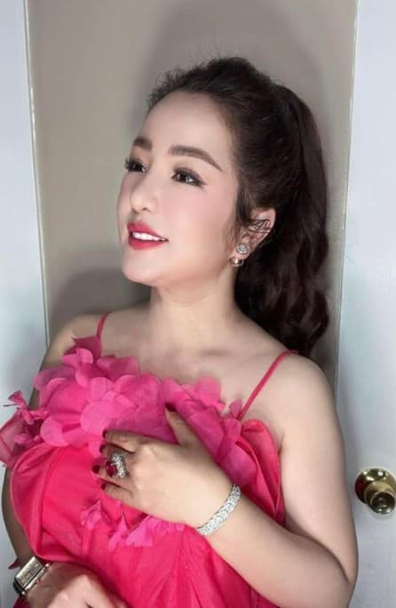 Sao Việt 17/5, tin sao việt mới nhất