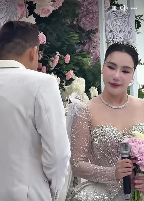 Sao Việt 17/5, tin sao việt mới nhất