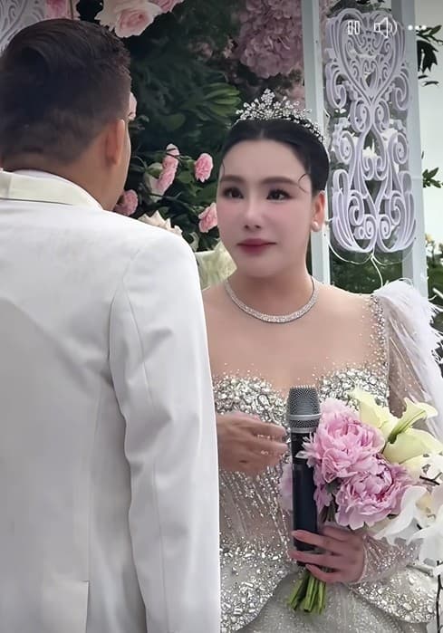 Sao Việt 17/5, tin sao việt mới nhất