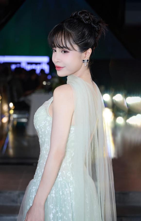 Sao Việt 16/5, tin sao việt mới nhất