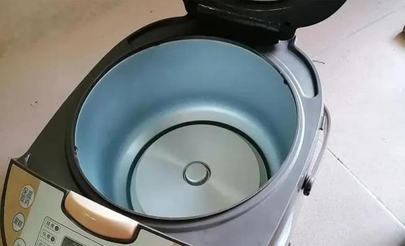 vệ sinh, nồi cơm điện