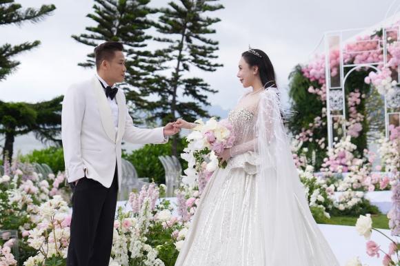 Sao Việt 18/5, tin sao việt mới nhất