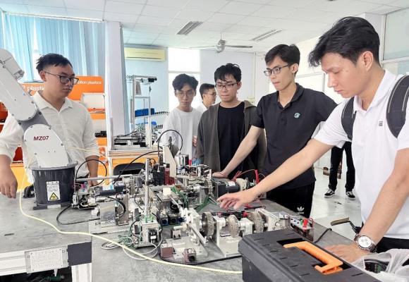 Ngành bán dẫn, ngành học, ngành học lương cao