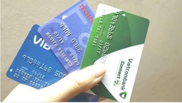 Quy định sử dụng thẻ ATM, trường hợp thẻ ATM bị ngừng giao dịch