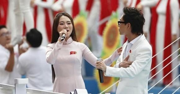 ca sĩ Phương Mỹ Chi, sao Việt