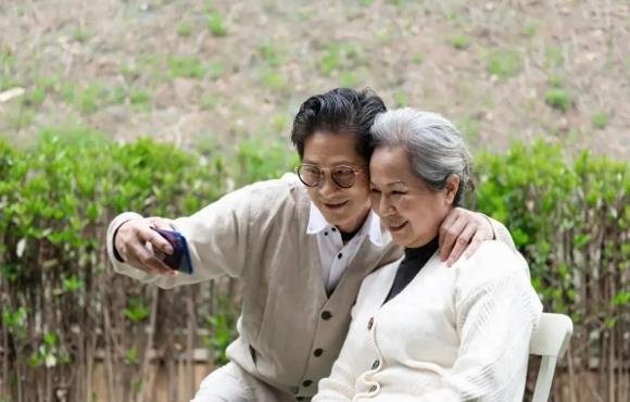 cách để con cái không coi thường khi về già