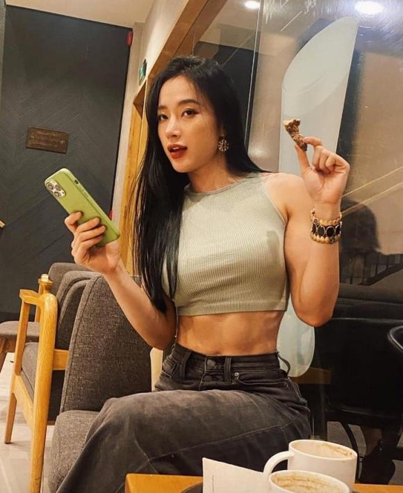 diễn viên Angela Phương Trinh, sao Việt