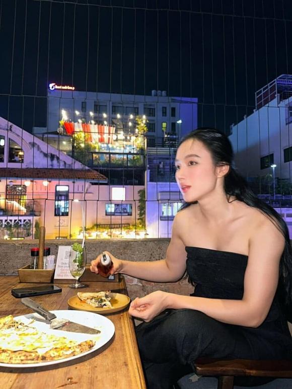 diễn viên Angela Phương Trinh, sao Việt