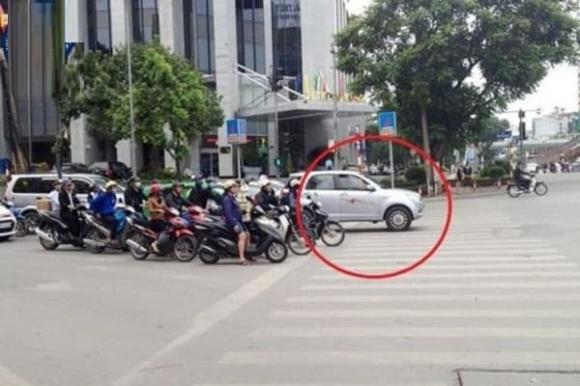  đè vạch dừng đèn đỏ, lỗi đè vạch, lỗi vượt đèn đỏ