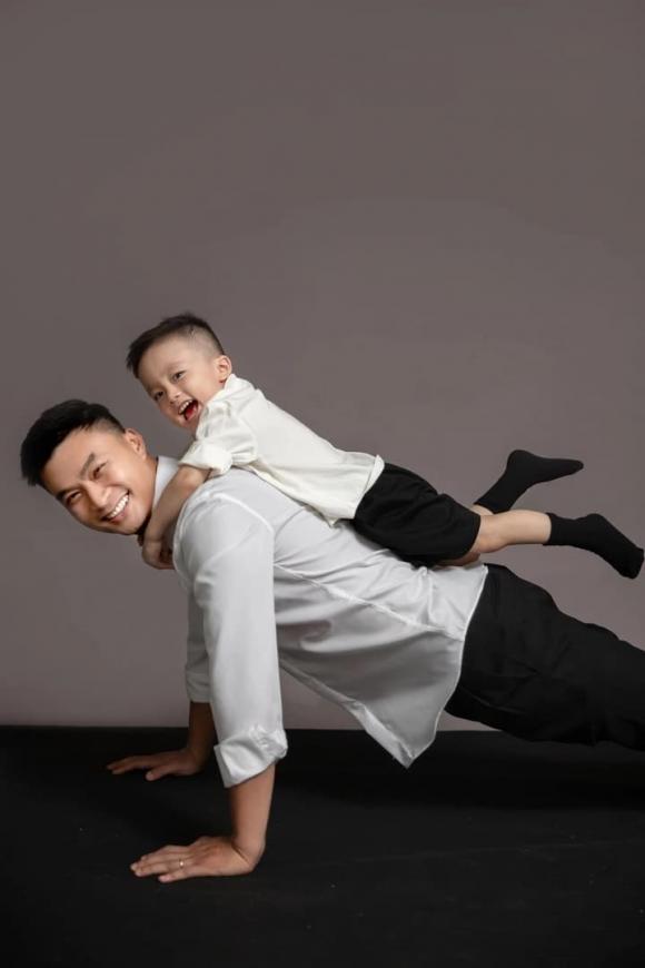 diễn viên Duy Hưng, sao Việt