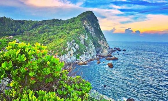 Đảo Quan Lạn, viên ngọc thô, vịnh Bái Tử Long, Quảng Ninh