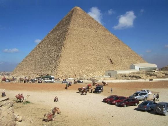 Kim tự tháp Khufu