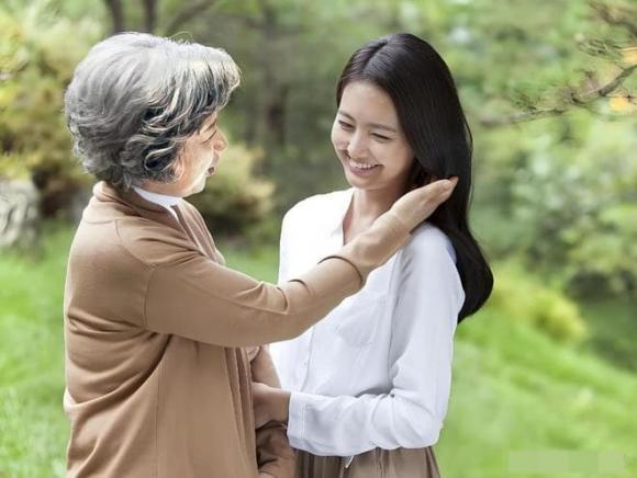 mẹ chồng, con dâu