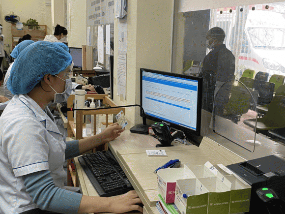BHXH Việt Nam, quy định ngừng cung cấp thẻ BHYT giấy