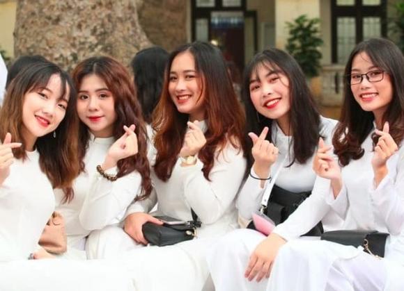 Con gái giỏi văn, ngành học cho con gái giỏi văn