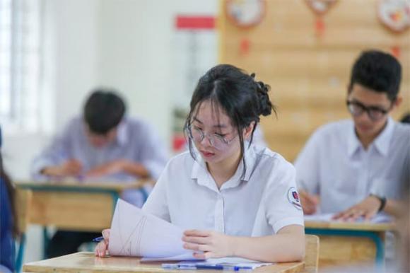Thi vào lớp 10, tỉnh nào học sinh không phải thi lớp 10 công lập, Giáo dục