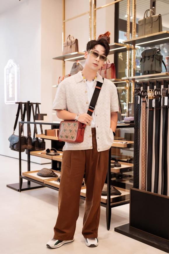 Lotte Mall Tây Hồ,  Coach , Coach Hà Nội