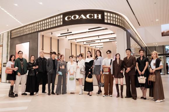 Lotte Mall Tây Hồ,  Coach , Coach Hà Nội