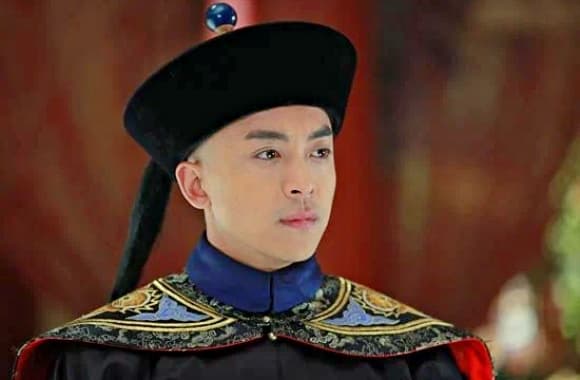 Hoàng đế Càn Long, mối quan hệ loạn luân